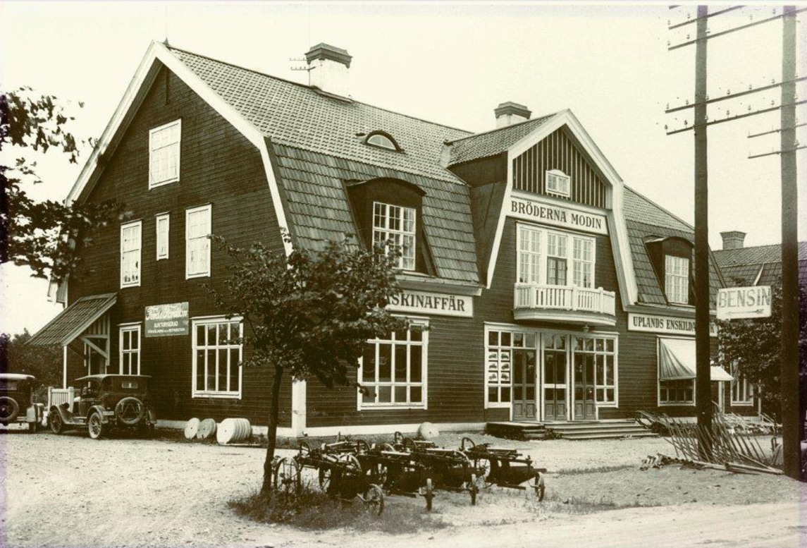 Modinshuset, 1900-talets första hälft