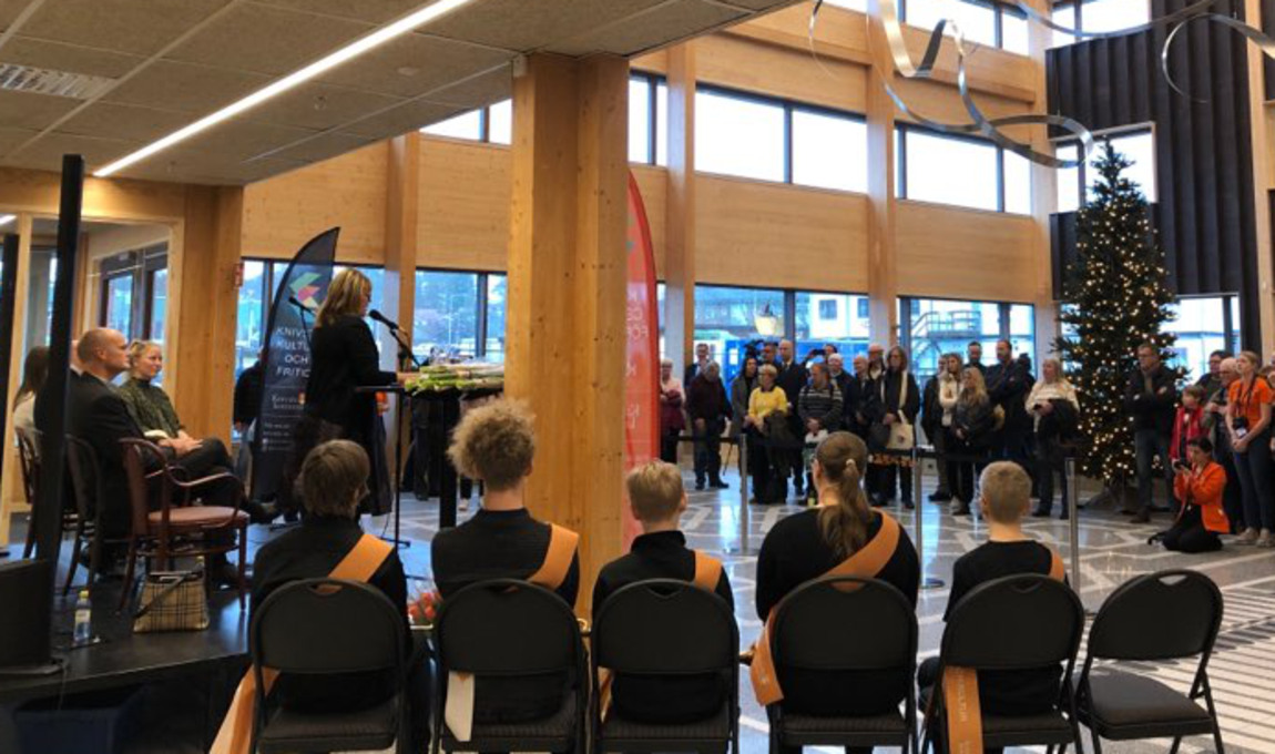 Invigningsceremoni i Knivsta Centrum för idrott och kultur
